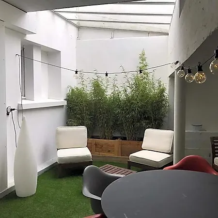 Grand Patio Parking Prive Centre 5 Pers * Royan