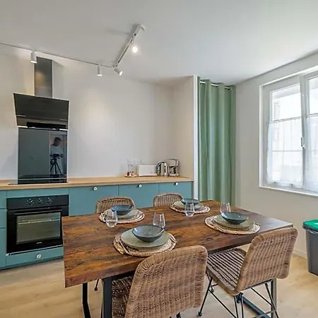 Apartment Grand Patio Parking Prive Centre 5 Pers Royan